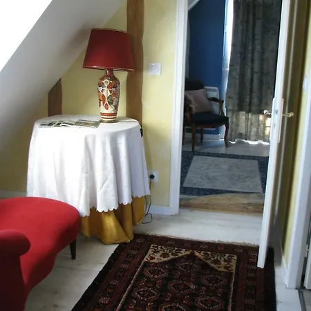 Tante Pim * Neuilly-sur-Eure